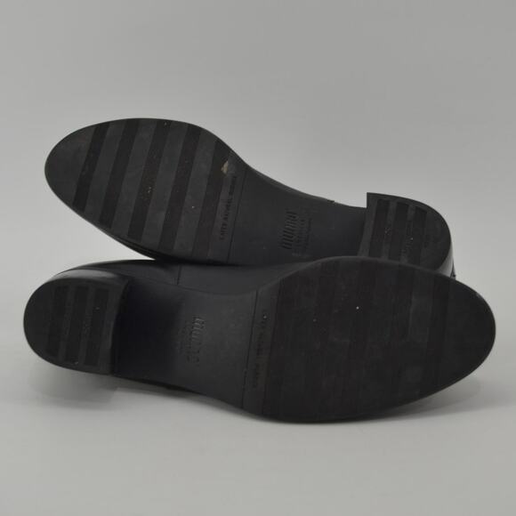 Munro Shari Chelsea Black Ankle Booties Minimalist Size 9 N - Picture 7 of 13